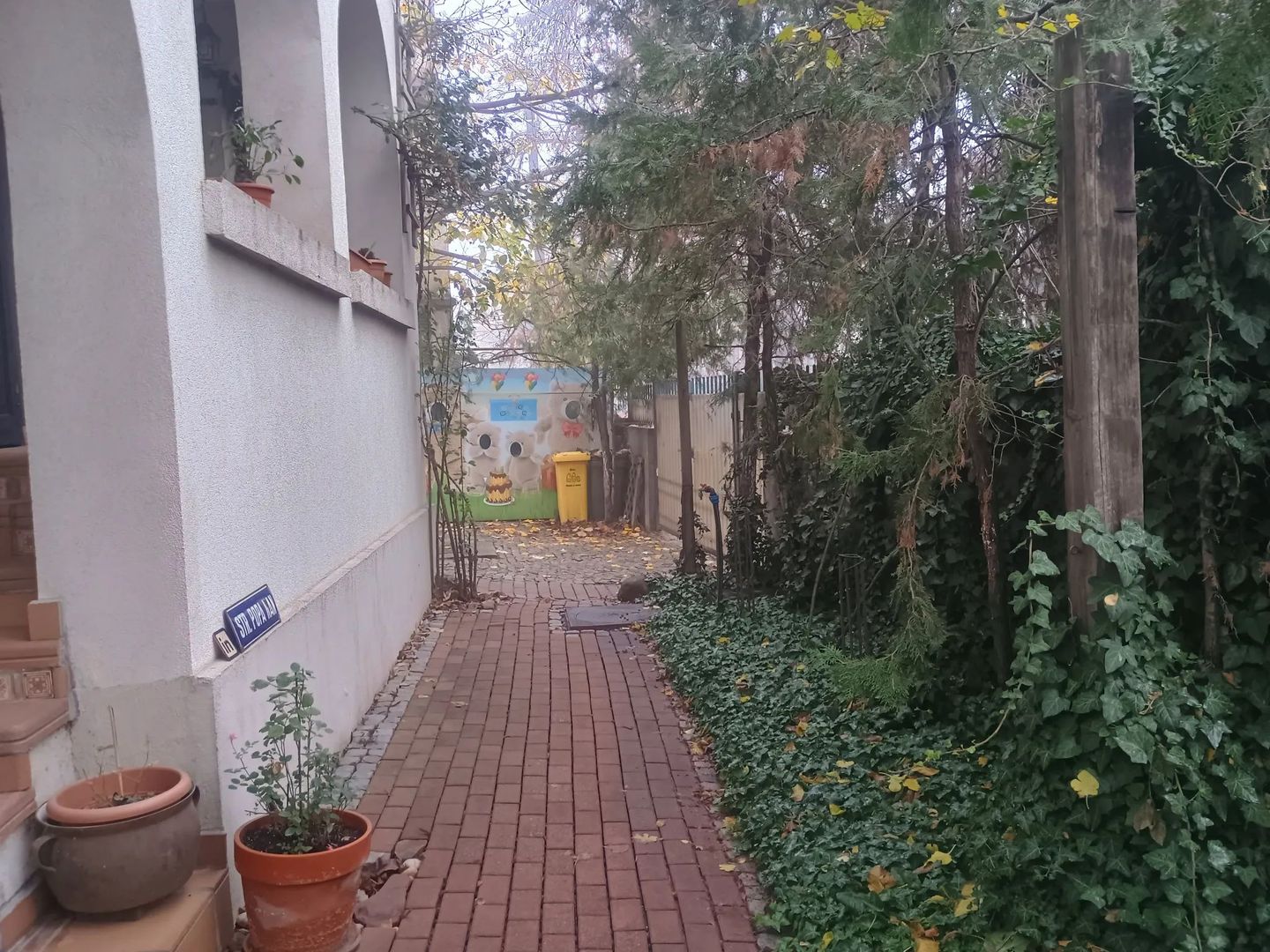 Vila centrala 5 camere | Calea Calarasi | Pretabil notariat/birouri/rezidential - Poză 4