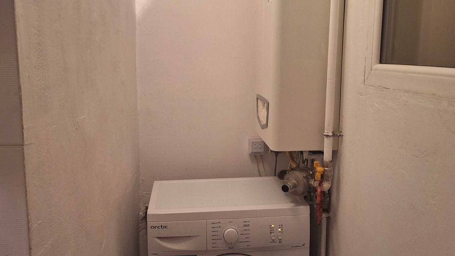 Garsoniera in bloc de apartamente piata Astra - Poză 4