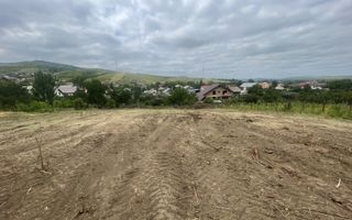 Iasi - Tomesti 3600mp intravilan intre case zona linistita + utilități - Poză 4