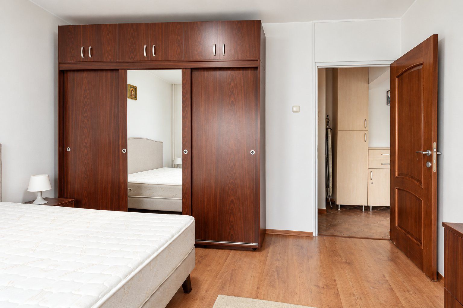 Mall Vitan - Apartament 3 Camere cu Parcare - Poză 9