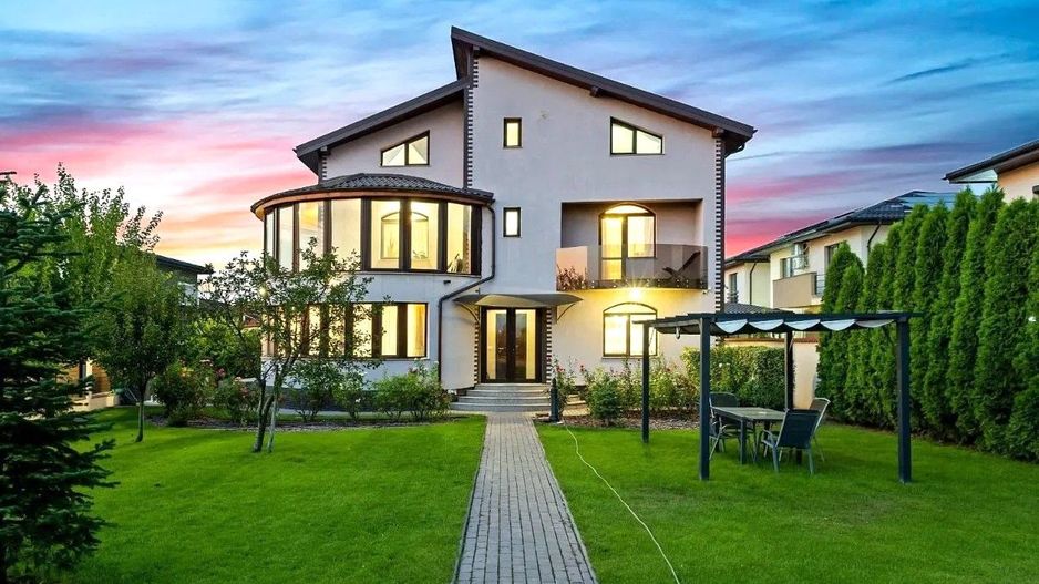 Vila cu 6 camere | Teren generos | Otopeni - Poză 2