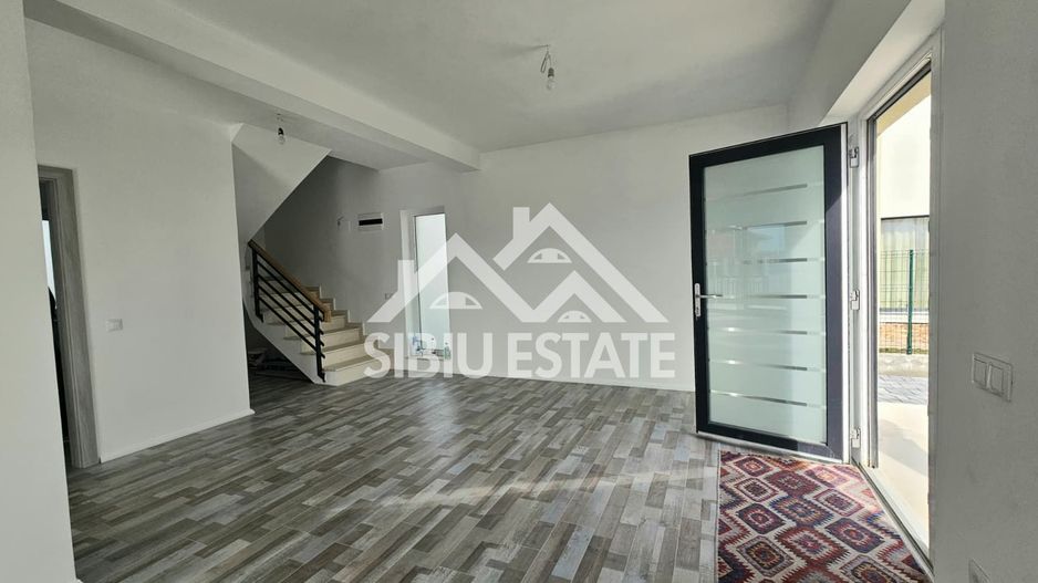 Casa Sibiu Vest, zona Cristian - Poză 8