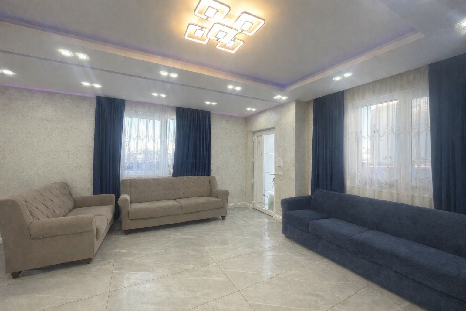 Casa moderna 210 mp | Zona centrala | Cartier privat - Poză 1