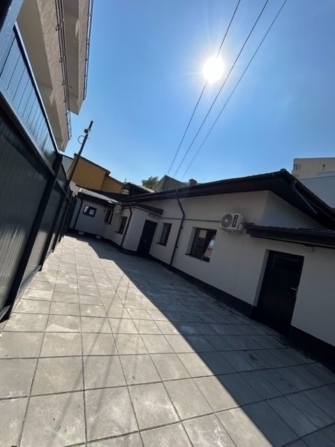 Casa 3 camere zona Bucur Obor - Poză 1