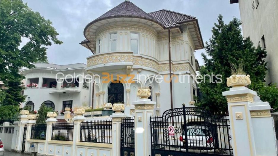 Vilă interbelică de excepție în Dorobanți–Capitale - Poză 1