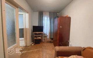 Apartament 3 camere, etaj 1, 42 mp, zona Piața Doina - Poză 2