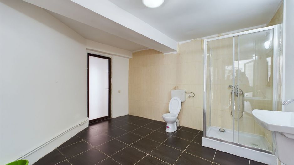 Parter și demisol aproape de Cișmigiu - Poză 35