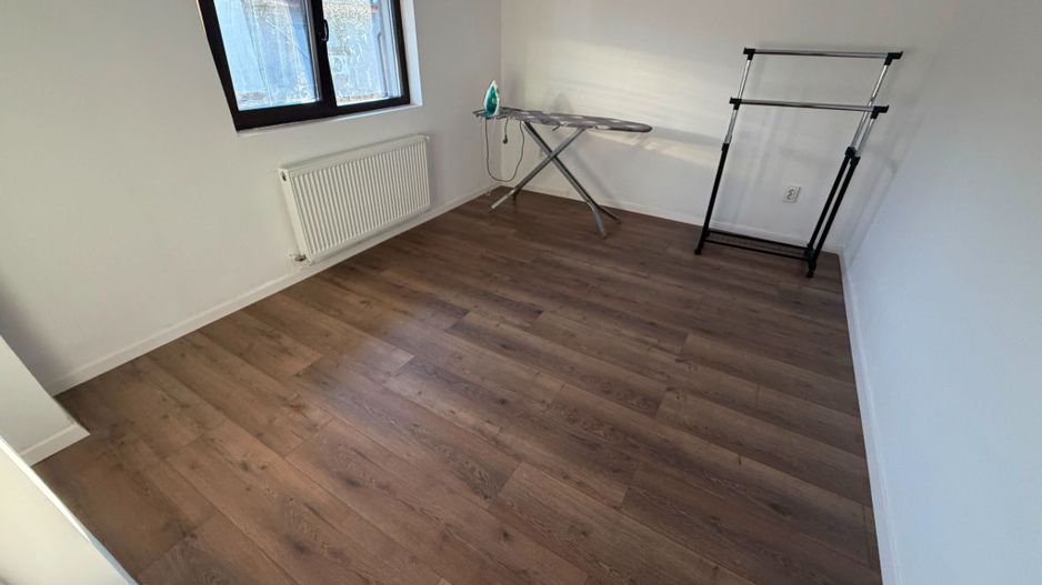 CASA INSIRUITA  - PISCINA, TOATE UTILITATILE, MOBILATA, COMISION 0% - Poză 8