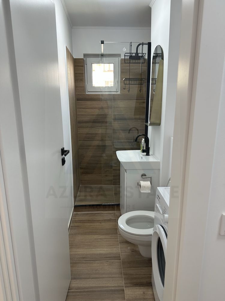 Apartament 3 camere semidecomandat etaj 2 strada Semaforului - Poză 3