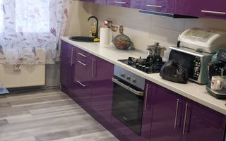 BRASADAS vinde ap 3 cam 90mp la etajul 9/10 în Micro 16. - Poză 4