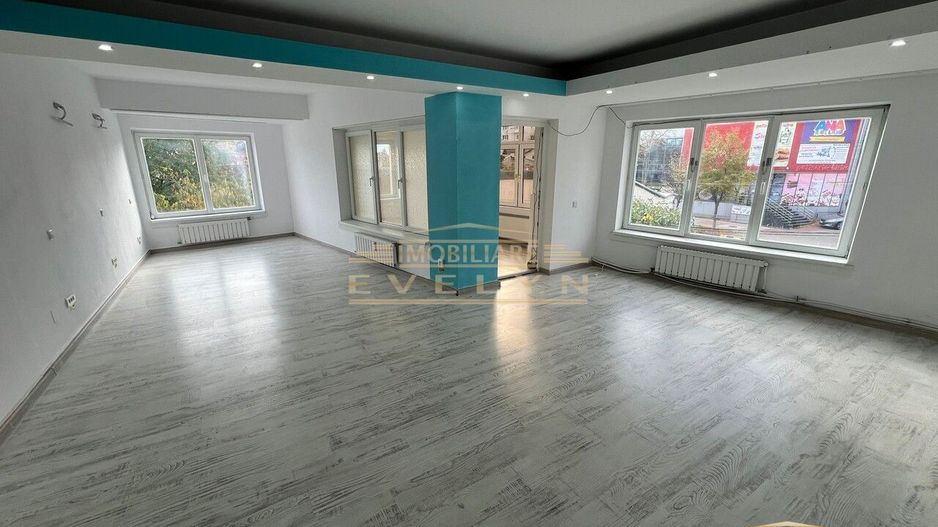 Cladire Comerciala-inchiriere/vanzare, Zona Bld. Mihai Eminescu, Pret 1000 euro - Poză 1