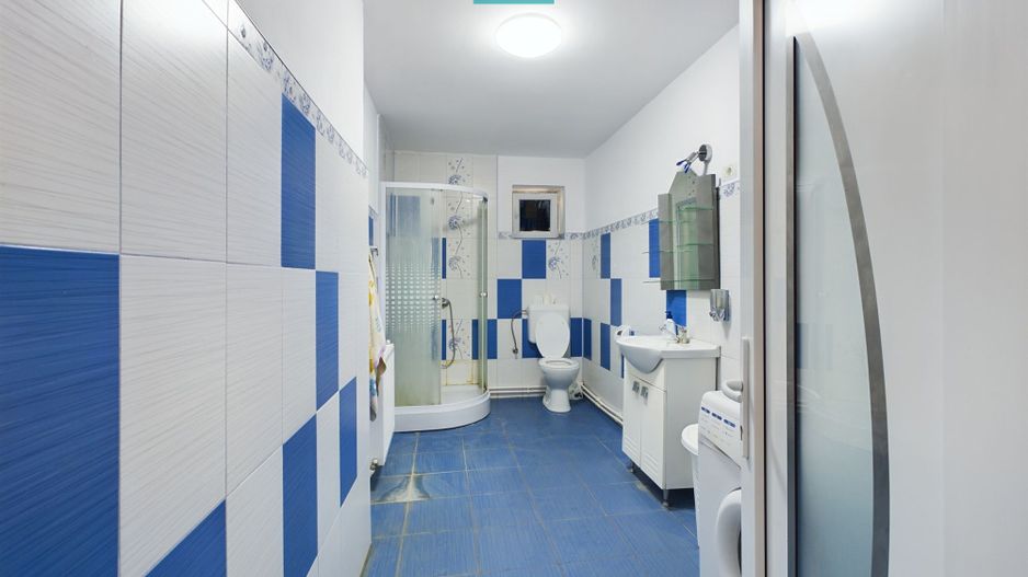 Proprietate imobiliară cu potențial extraordinar! - Poză 12