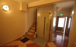 Vila  destinatie camin batrani - Poză 47