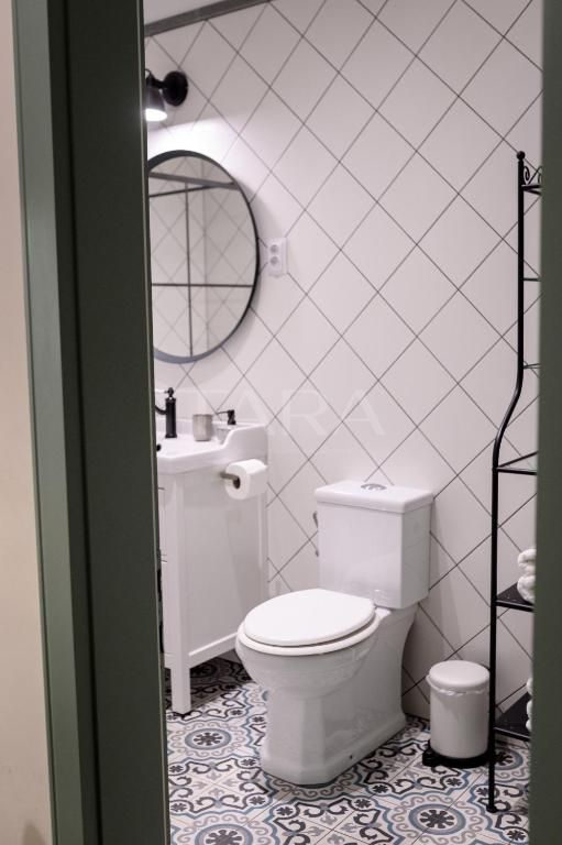 Apartament ultrafinisat în centrul vechi, zona ultracentrala. - Poză 12