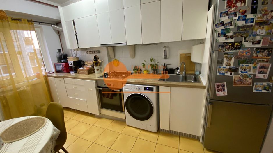 Apartament cu 3 camere in zona Rahova-Progresului ( Centrala Proprie) - Poză 11