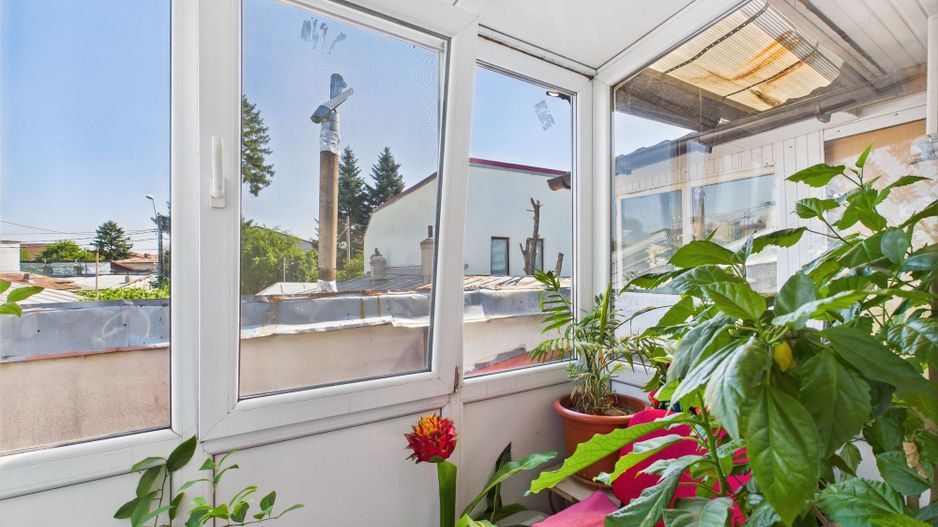 Casă cu 4 camere pe Bd. Laminorului – modernă și întreținută - Poză 22