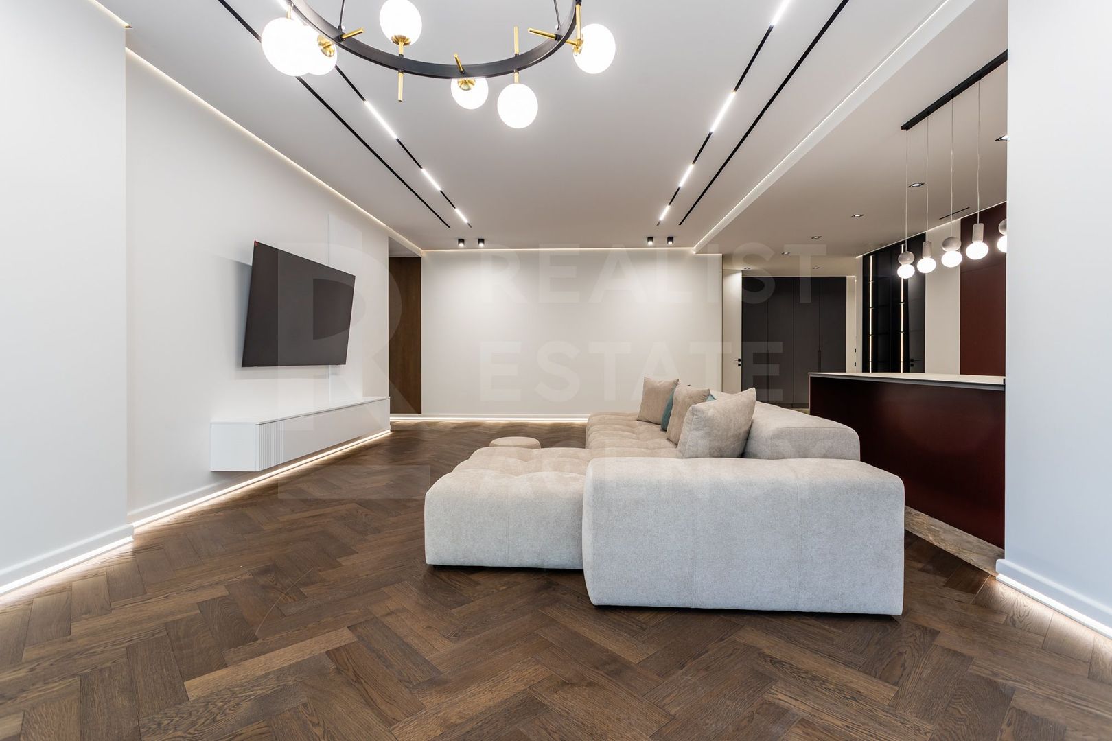 Chirie, apartament, 4 camere, str. Universității, Centru - Poză 13
