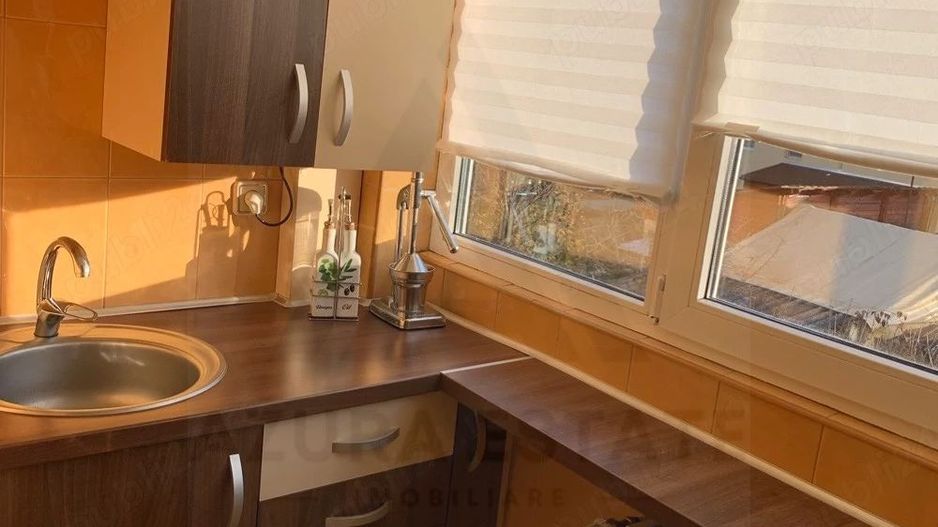 Apartament 3 camere 2 dormitoare 60 mp utili in zona Calea Dumbravi - Poză 8