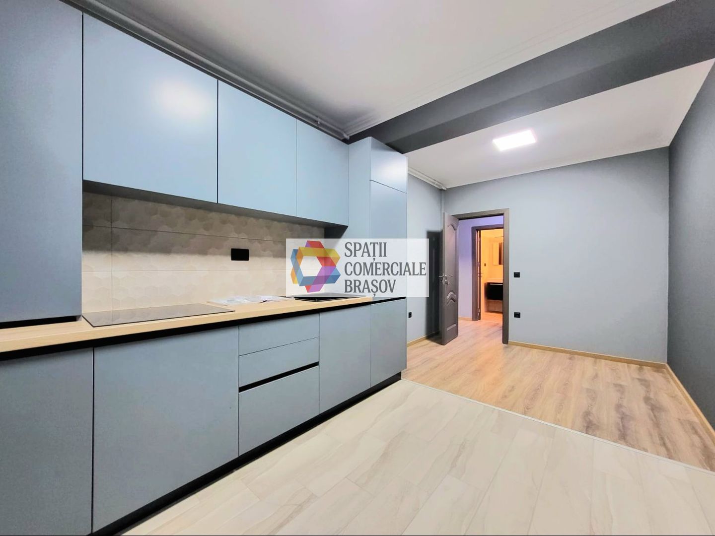 Apartament două camere de vânzare Brașov - Zona Coresi, Penny - Poză 1