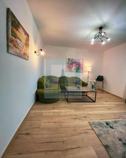 Apartament 3 camere , 2 bai, mobilat/utilat - zona Tractorul - Poză 4
