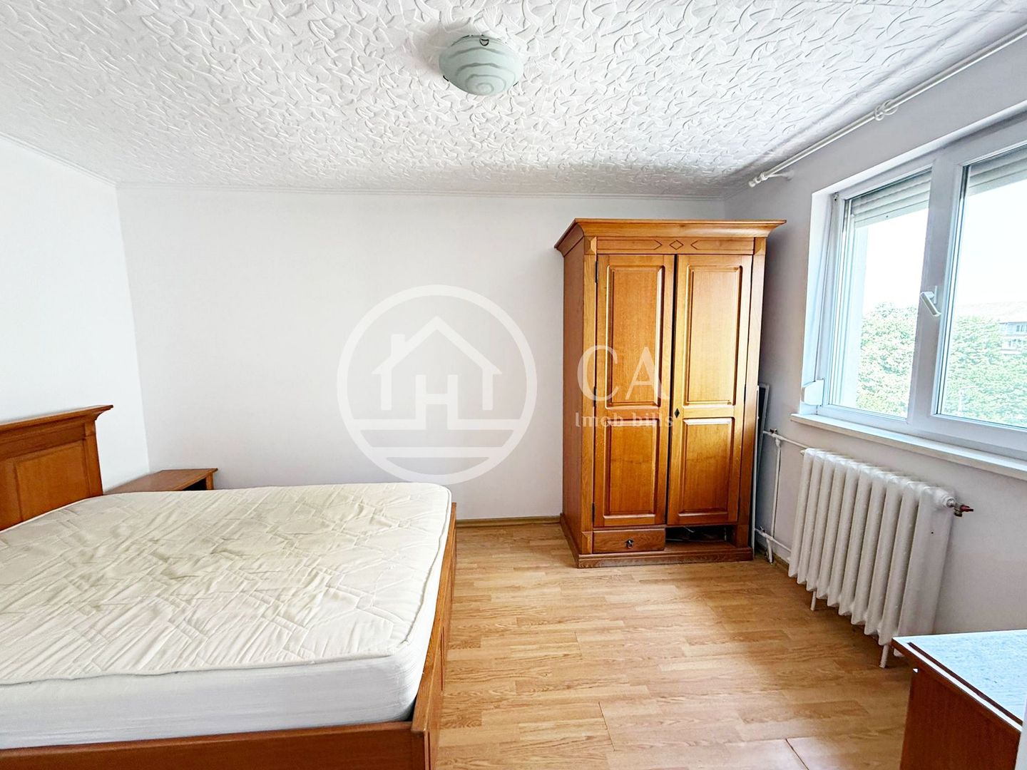 Apartament cu 1 cameră de vanzare în zona Rogerius, Oradea - Poză 3