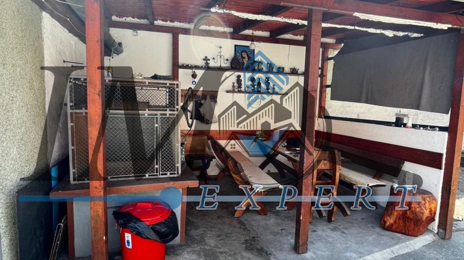 Casa individuală de vânzare in apropiere de centru Sebeș - Poză 8