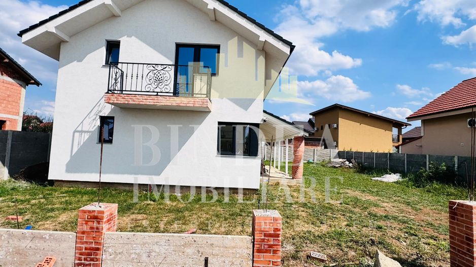 Casa individuala P+M Giarmata 584 mp 22 front, interior la alb - Poză 2