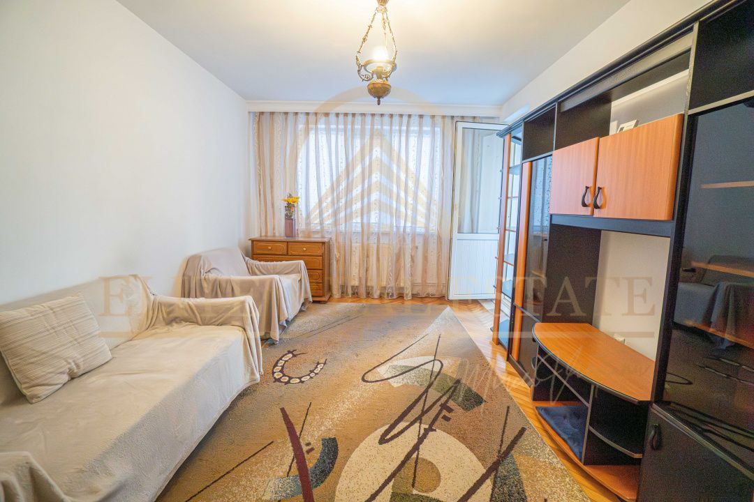 Far - Vânzare apartament cu 3 camere confort 1, situat la etajul 1. - Poză 1