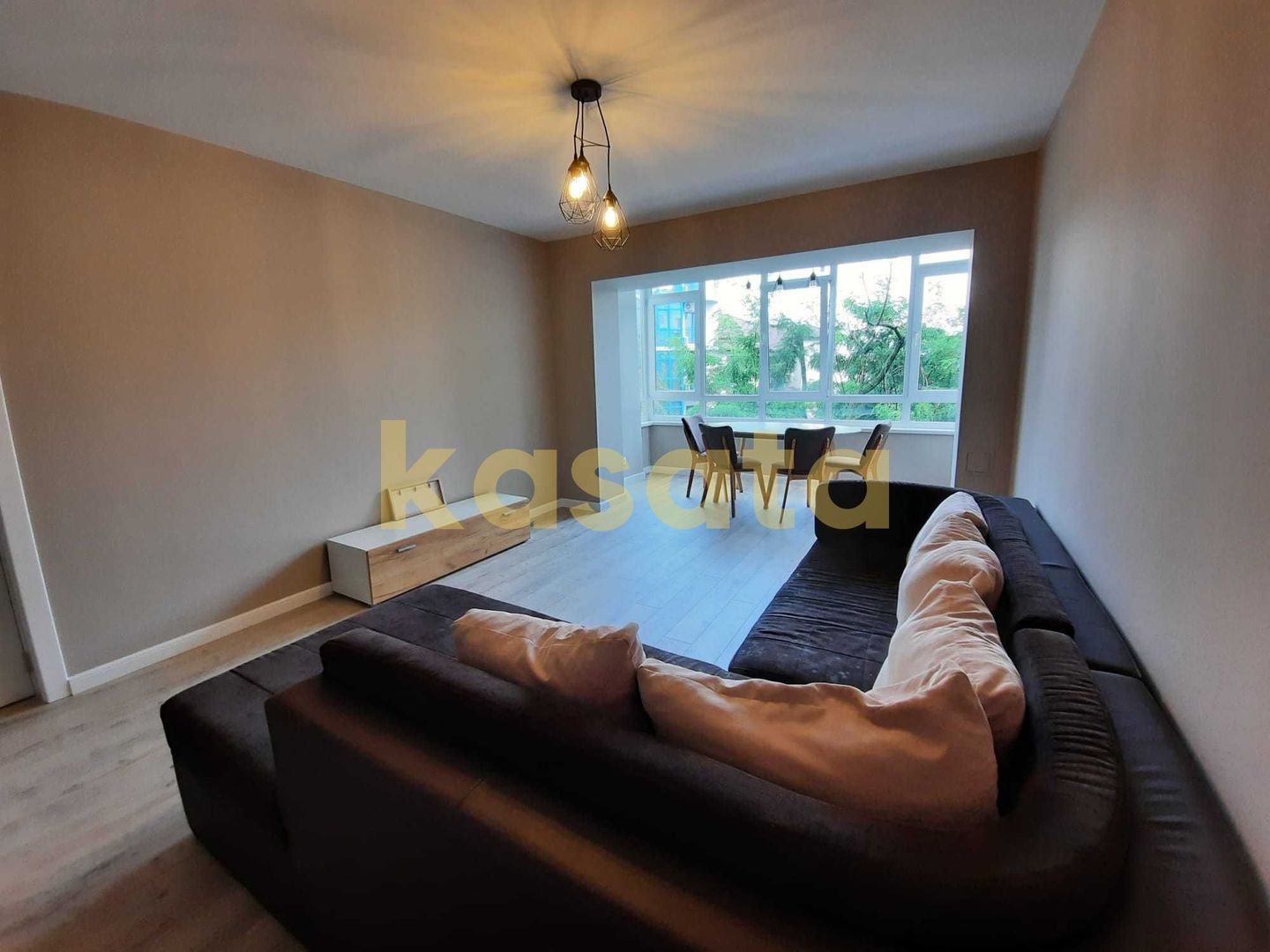 Inchiriez 3 camere spațioase, renovat, 2 băi – Aviator Popișteanu - Poză 1