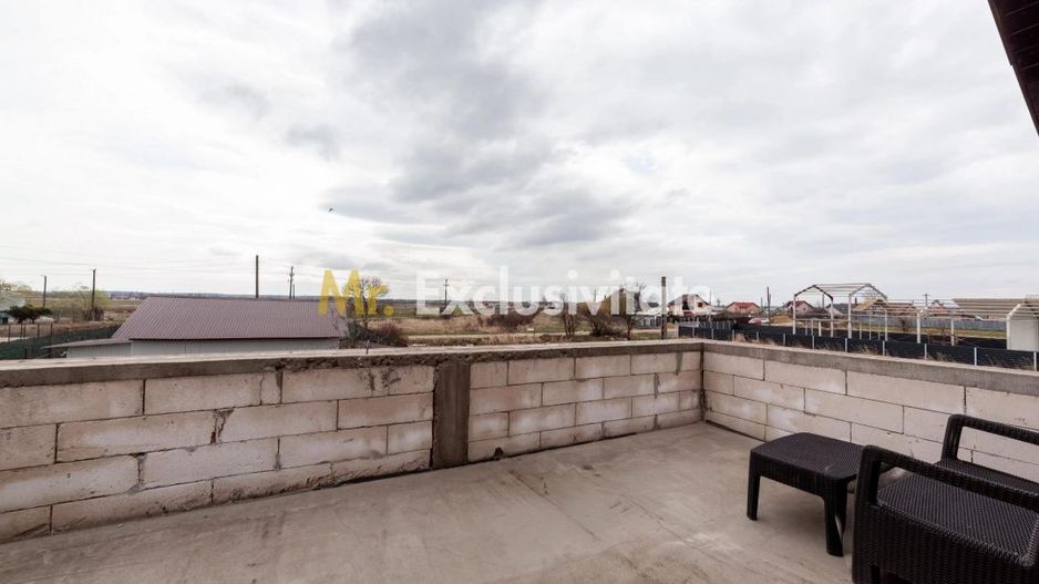 Casa moderna in Bradu - 3 camere,sauna proprie,mobilata , - Poză 15