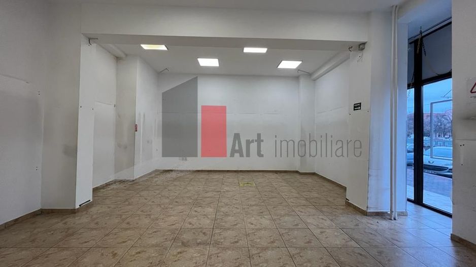 Spatiul "VEXO" , trafic pietonal intens,  INCHIRIAT, PRET NEGOCIABIL - Poză 4