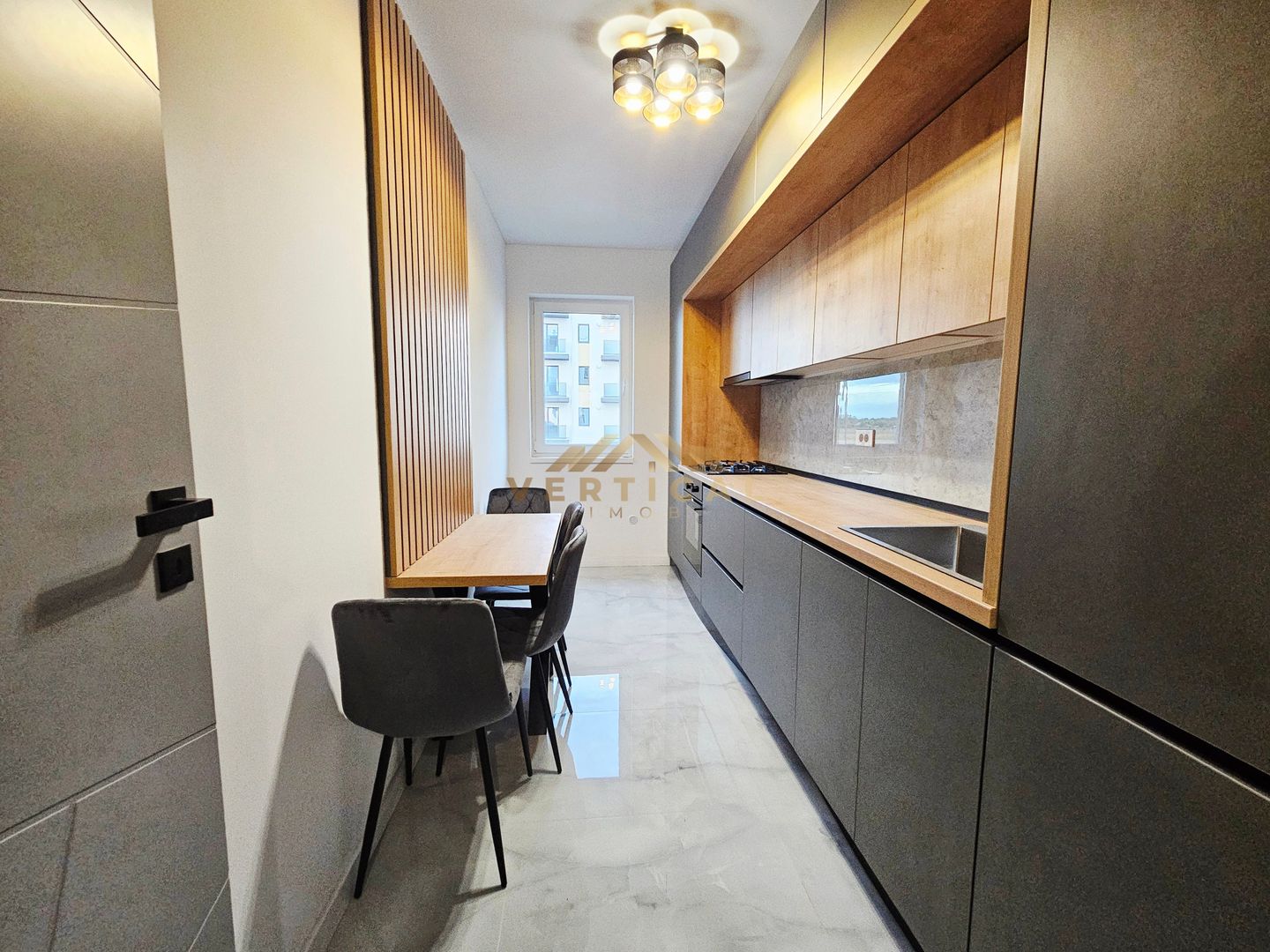 Apartament 2 camere - comuna Berceni - Poză 4