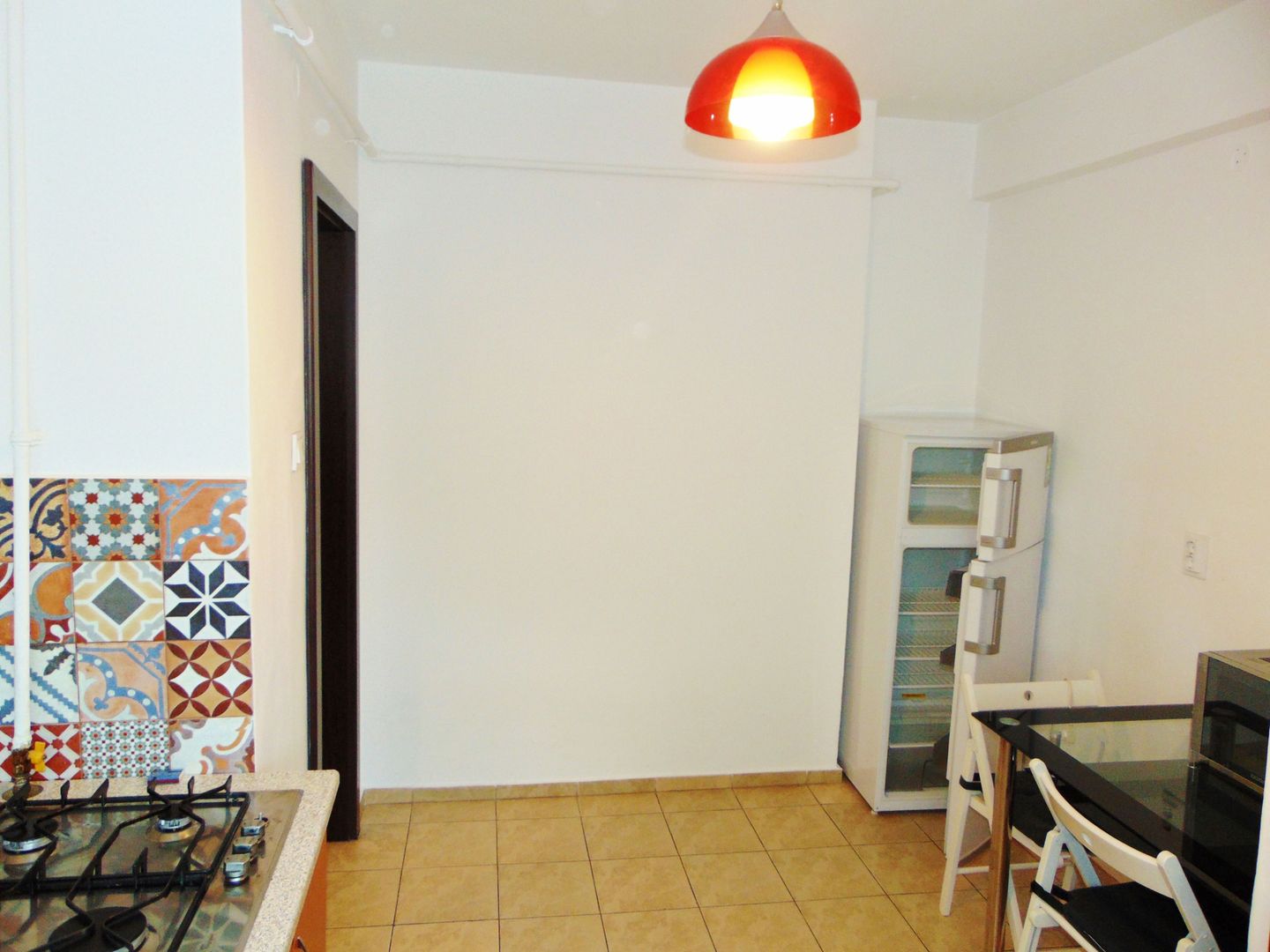 Garsoniera spatioasamobilata modern-Judetean - Poză 5