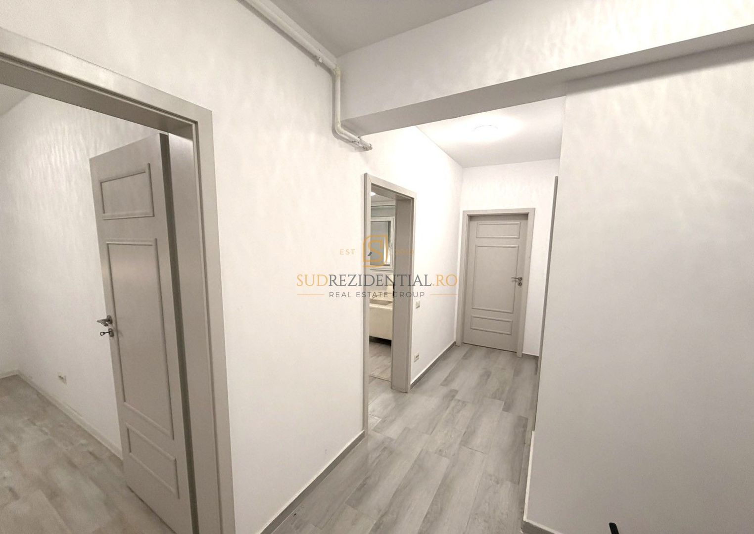 Apartament cu 3 camere + parcare, zona excelenta, Aparatorii Patriei - Poză 9