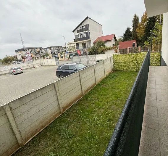 Apartament 3 camere cu curte si 2 parcari subterane zona titan - Poză 5