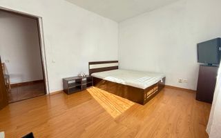 2 camere, decomandat, etaj intermediar, parcare, "La terenuri" - Poză 3