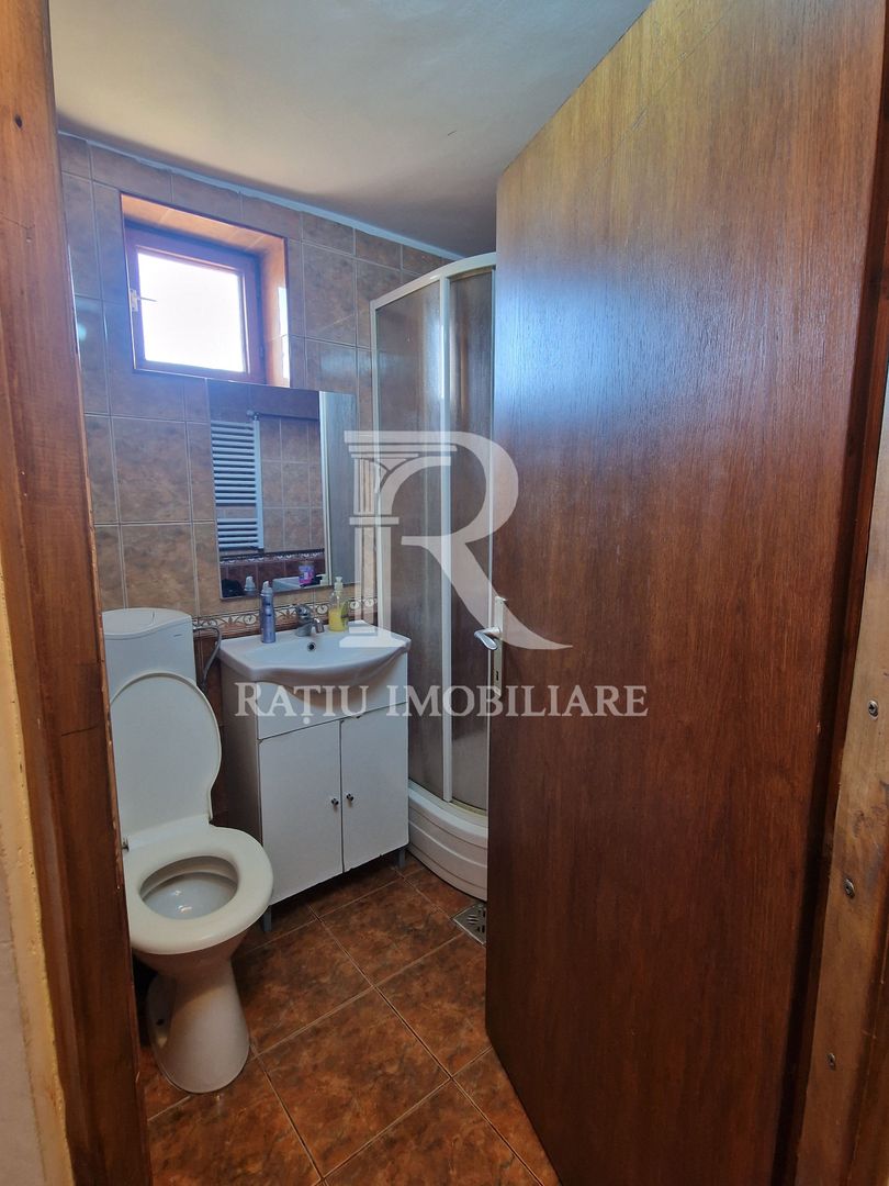 Casa cu 5 camere de vanzare | Iosia | Oradea. - Poză 14