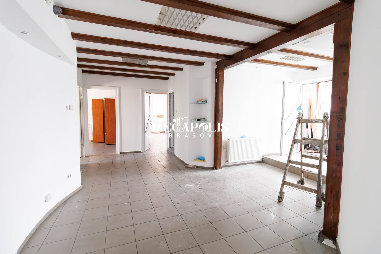 Chirie clădire centrul civic | Brașov | 500mp | 5000€ - Poză 19