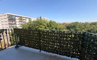 Confort și Eleganță: Apartament 3 Camere în Inima Sectorului 4 - Poză 20