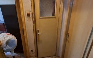 Apartament cu 2 camere zona Giulesti ( Bloc Reabilitat) - Poză 5