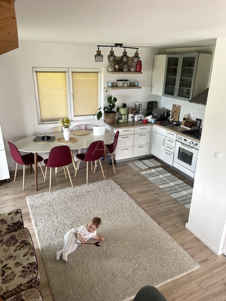 Casa  deosebita in mijlocul naturii - Poză 2