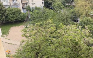 BRASADAS vinde ap 3 cam etaj 3/4 in Carpați 2. - Poză 8