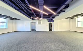 Spatiu de birouri ultramodern Brașov - 367 mp + Teresa 240 mp - Poză 8