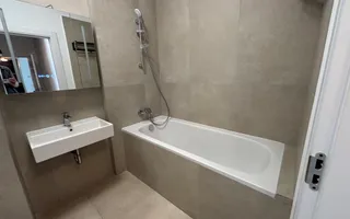 Apartament 3 Camere Decomandat | Terasă 23 mp cu Vedere la Lac + Parcare - Poză 15