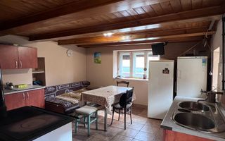 Proprietate rurală de vânzare | 1500 mp teren | Cobătești | Harghita - Poză 4