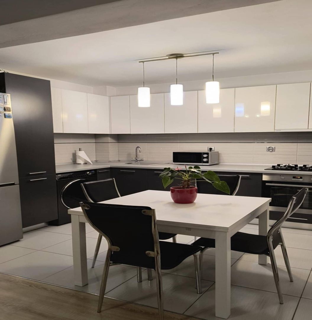 BRASADAS vinde ap 3 cam etaj 3/4 în Floreşti. - Poză 1