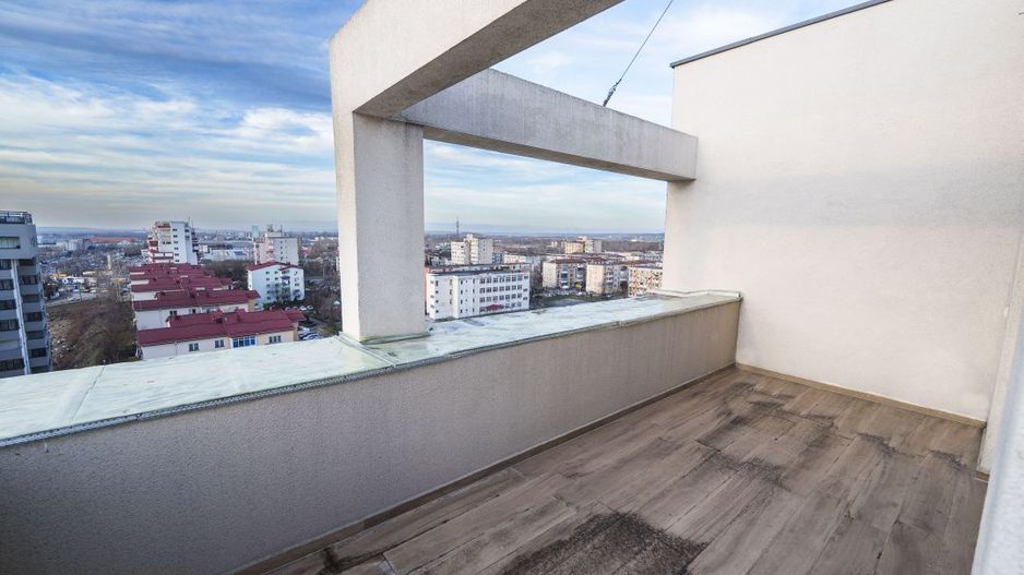Apartament tip penthouse 3 camere cu priveliște - Poză 16