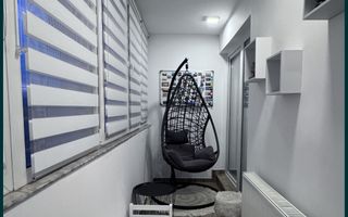 Apartament cu 3 camere, zona Fortuna - Poză 8