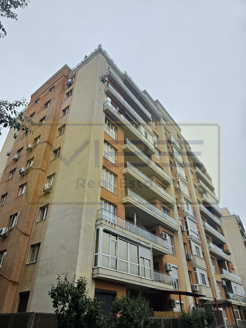 Tatarasi - zona 2 baieti - 2 camere  - bloc nou - 350 euro - Poză 1
