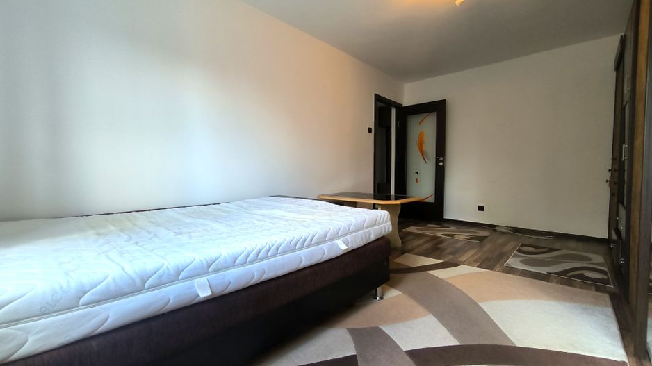 Apartament spatios 2 camere cu centrala, zona  Confectii - Poză 4